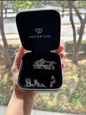 Imperium Silver Chain Necklace+ Bracelet in Black Zip Case